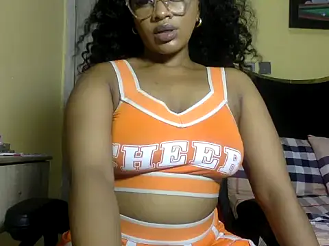 BOOTYBANGER24xx online show from May 2026 10:56:02 AM