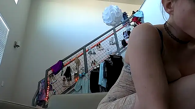 TheDaisyChaos online show from January 2025 07:56:02 PM