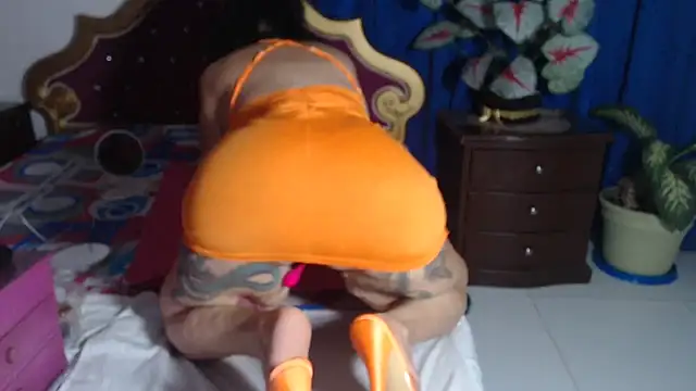 Snapshot of big_boobsmature chatting on February 2025 05:08:01 AM big boobsmature online show from February 2025 05:08:01 AM