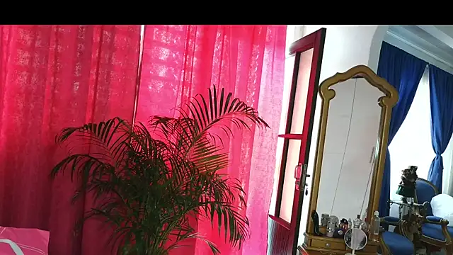 Snapshot of big_boobsmature chatting on December 2025 04:13:01 PM big boobsmature online show from December 2025 04:13:01 PM