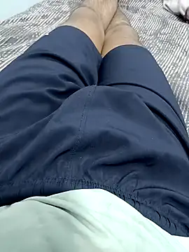 Snapshot of Babyucum4me chatting on December 2024 07:12:02 PM Babyucum4me online show from December 2024 07:12:02 PM