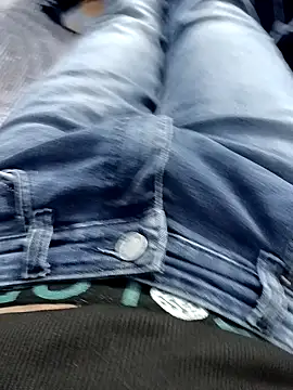 Snapshot of Babyucum4me chatting on December 2024 01:13:01 PM Babyucum4me online show from December 2024 01:13:01 PM