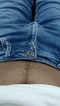 Snapshot of Babyucum4me chatting on February 2025 02:21:02 PM Babyucum4me online show from February 2025 02:21:02 PM