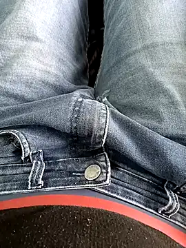 Snapshot of Babyucum4me chatting on February 2025 08:00:02 AM Babyucum4me online show from February 2025 08:00:02 AM