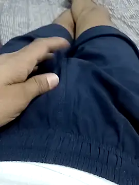 Snapshot of Babyucum4me chatting on March 2025 02:10:01 PM Babyucum4me online show from March 2025 02:10:01 PM