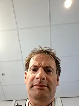 Snapshot of Perv10 chatting on October 2025 03:45:02 PM Perv10 online show from October 2025 03:45:02 PM