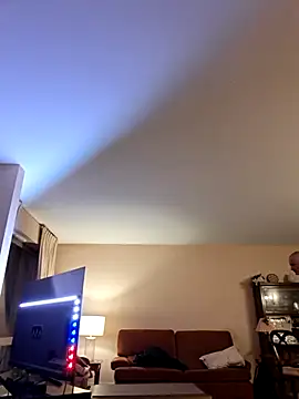 Snapshot of Perv10 chatting on December 2025 11:32:01 PM Perv10 online show from December 2025 11:32:01 PM