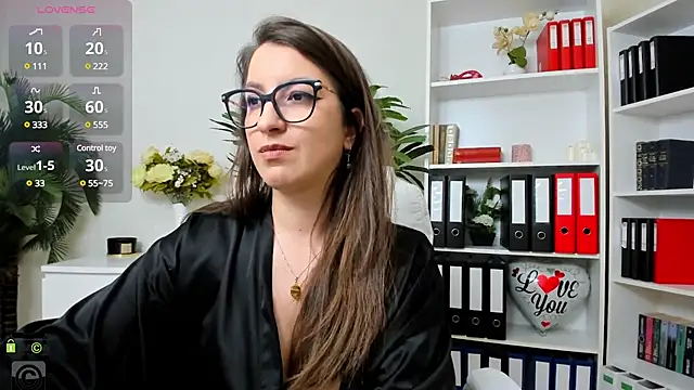 Snapshot of amayawest chatting on March 2025 11:40:01 AM amayawest online show from March 2025 11:40:01 AM