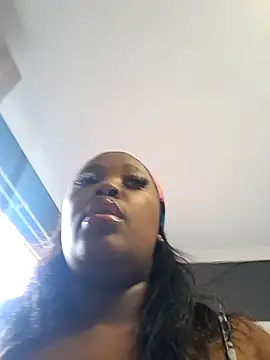 Snapshot of SWEETDOLLY29XX chatting on December 2024 01:25:01 PM SWEETDOLLY29XX online show from December 2024 01:25:01 PM