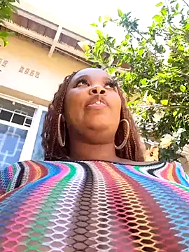 Snapshot of SWEETDOLLY29XX chatting on February 2025 07:42:02 AM SWEETDOLLY29XX online show from February 2025 07:42:02 AM