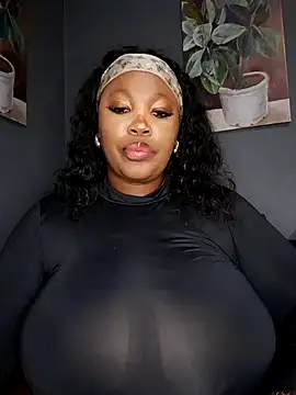 Snapshot of SWEETDOLLY29XX chatting on October 2025 04:08:02 AM SWEETDOLLY29XX online show from October 2025 04:08:02 AM