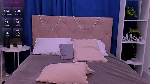 Janie JJ Curvie online show from March 2026 12:56:02 AM