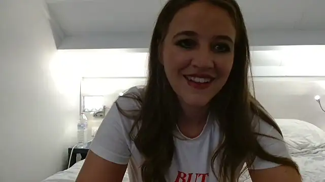 Snapshot of Neonstar chatting on December 2024 12:11:02 PM Neonstar online show from December 2024 12:11:02 PM