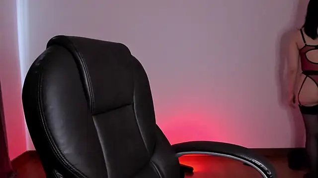 Snapshot of HazelKush chatting on October 2025 07:21:01 PM HazelKush online show from October 2025 07:21:01 PM