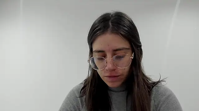 Snapshot of HazelKush chatting on November 2025 10:48:02 PM HazelKush online show from November 2025 10:48:02 PM