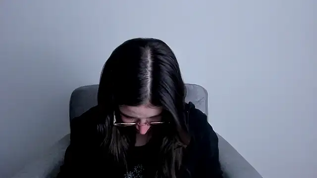 Snapshot of HazelKush chatting on November 2025 09:41:02 PM HazelKush online show from November 2025 09:41:02 PM