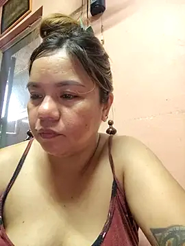 Snapshot of ambersmile chatting on September 2025 11:04:02 PM ambersmile online show from September 2025 11:04:02 PM