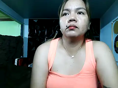 Snapshot of ambersmile chatting on September 2025 11:15:02 PM ambersmile online show from September 2025 11:15:02 PM