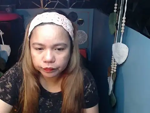 Snapshot of ambersmile chatting on October 2025 08:44:01 PM ambersmile online show from October 2025 08:44:01 PM