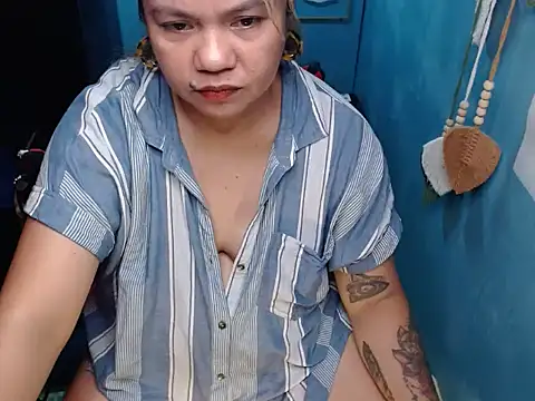 Snapshot of ambersmile chatting on December 2025 11:11:02 PM ambersmile online show from December 2025 11:11:02 PM