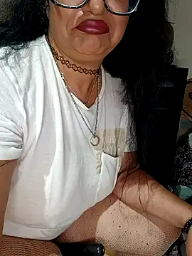 Snapshot of PichyPrettyPussy chatting on October 2025 11:17:01 AM PichyPrettyPussy online show from October 2025 11:17:01 AM