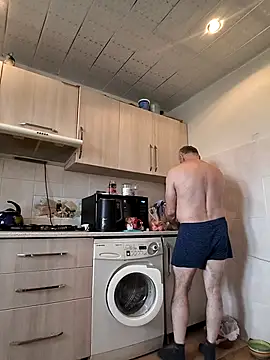 Snapshot of _lady_red_ chatting on March 2025 01:18:02 PM lady red online show from March 2025 01:18:02 PM