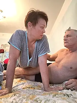 Snapshot of _lady_red_ chatting on October 2025 06:47:01 AM lady red online show from October 2025 06:47:01 AM