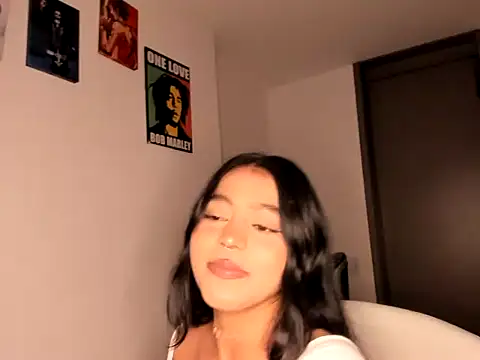 Snapshot of Naiara_sex chatting on January 2025 09:08:01 AM Naiara sex online show from January 2025 09:08:01 AM