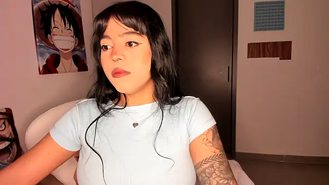 Snapshot of Naiara_sex chatting on February 2025 07:07:02 AM Naiara sex online show from February 2025 07:07:02 AM