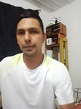 Sirius 5 online show from November 2025 12:10:02 AM