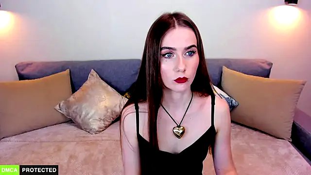 TheWoman   online show from February 2025 06:47:02 PM