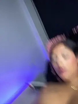 Shantal Lovee online show from January 2025 02:15:01 AM