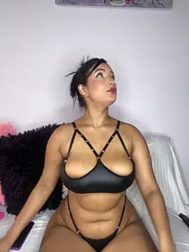 Shantal Lovee online show from March 2025 05:16:02 PM