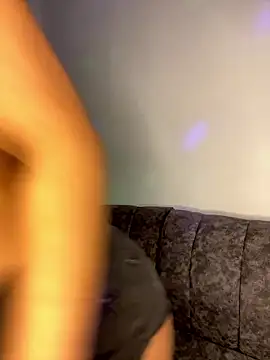 Shantal Lovee online show from January 2026 11:18:02 PM