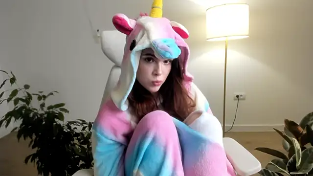 Snapshot of Pokemeboy chatting on November 2025 05:22:01 PM Pokemeboy online show from November 2025 05:22:01 PM