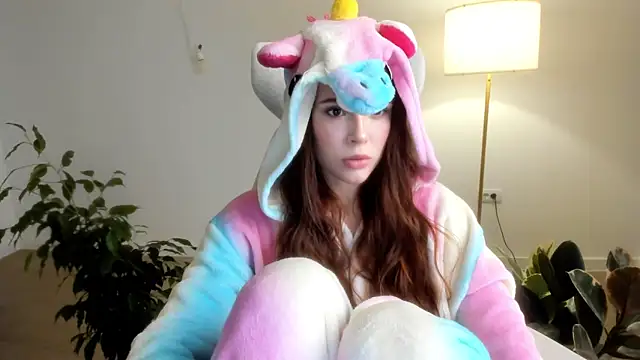 Snapshot of Pokemeboy chatting on December 2025 06:15:01 PM Pokemeboy online show from December 2025 06:15:01 PM