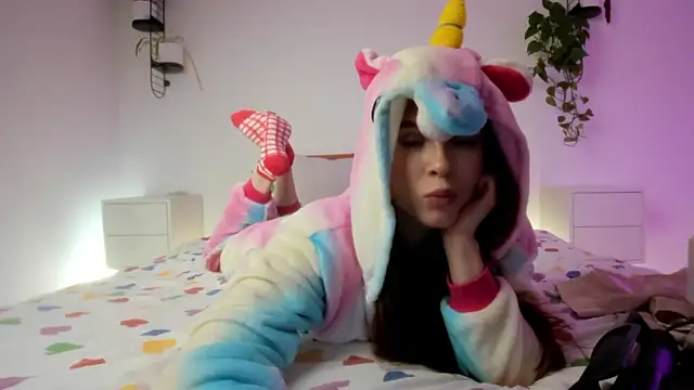 Snapshot of Pokemeboy chatting on December 2025 07:53:02 PM Pokemeboy online show from December 2025 07:53:02 PM