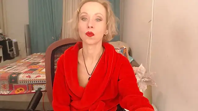 LuxuryNika online show from March 2026 05:12:01 PM