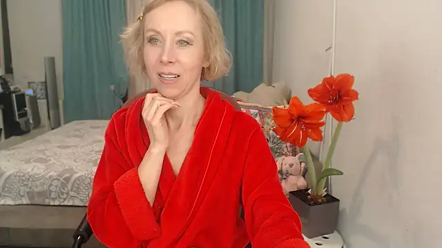 LuxuryNika online show from April 2026 08:09:02 PM