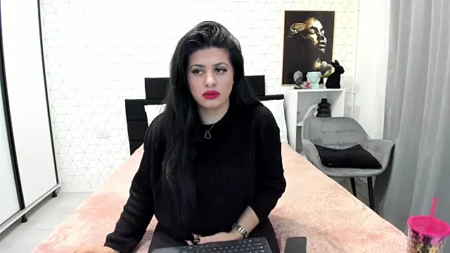 Heidix online show from November 2025 04:37:01 AM