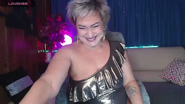 Ellen Ripley online show from December 2024 12:35:01 PM