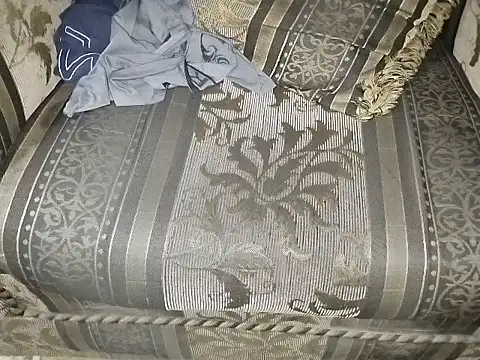 Snapshot of robertocastillo-2017 chatting on September 2025 03:28:02 AM robertocastillo-2017 online show from September 2025 03:28:02 AM