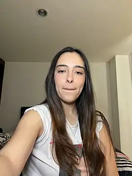 swrennn19 online show from October 2025 03:51:02 PM