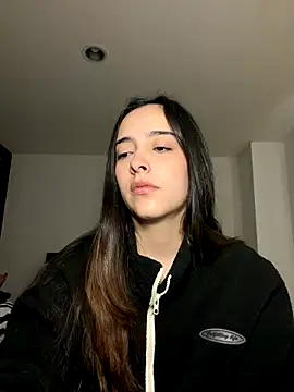 swrennn19 online show from November 2025 03:28:02 PM