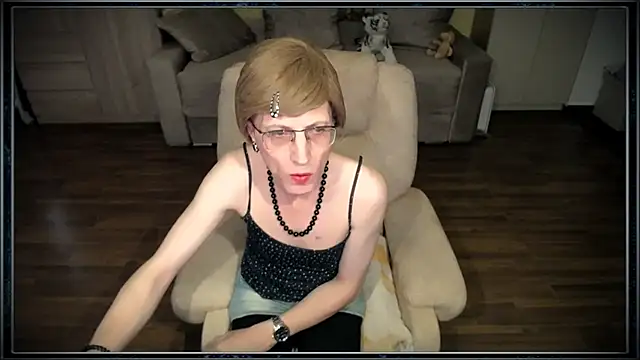 Snapshot of clementine chatting on November 2025 09:53:01 AM clementine online show from November 2025 09:53:01 AM