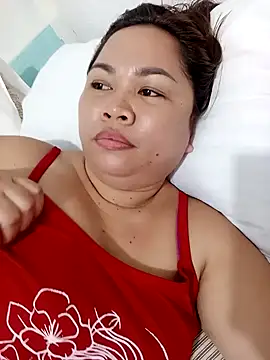 XXLorie 02 online show from October 2025 01:24:02 AM