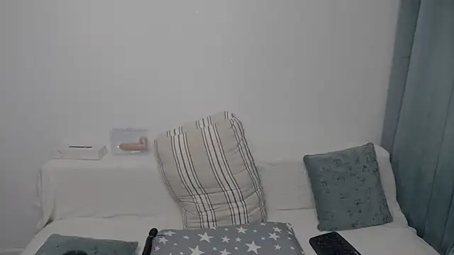 erikaerika online show from October 2025 03:37:02 AM