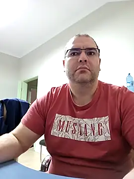 Andrew1900529 online show from January 2025 07:39:02 AM