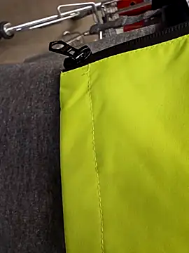 Andrew1900529 online show from September 2025 04:26:01 AM