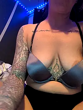 Jennababee online show from March 2026 03:39:01 AM